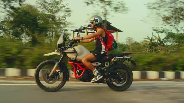 Post 3 by Ranjan Simkhada | India on Instagram (video)