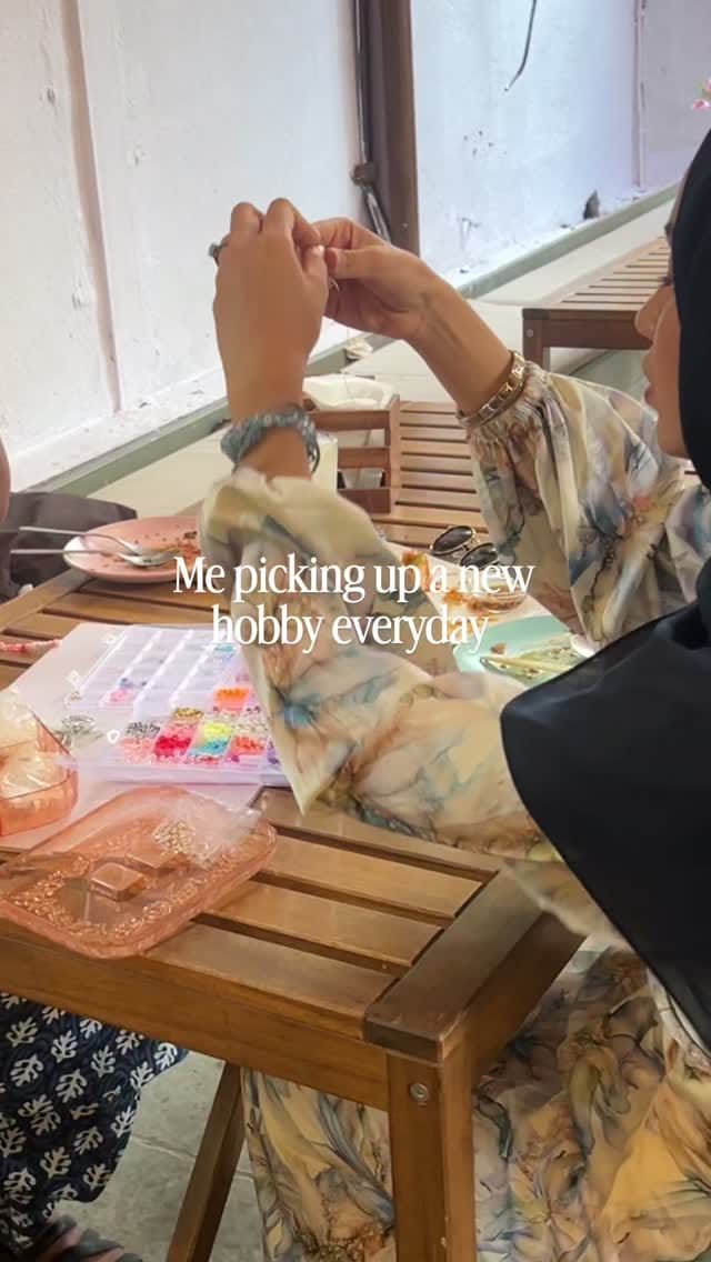 Post 4 by Hana ✨ on Instagram (video)