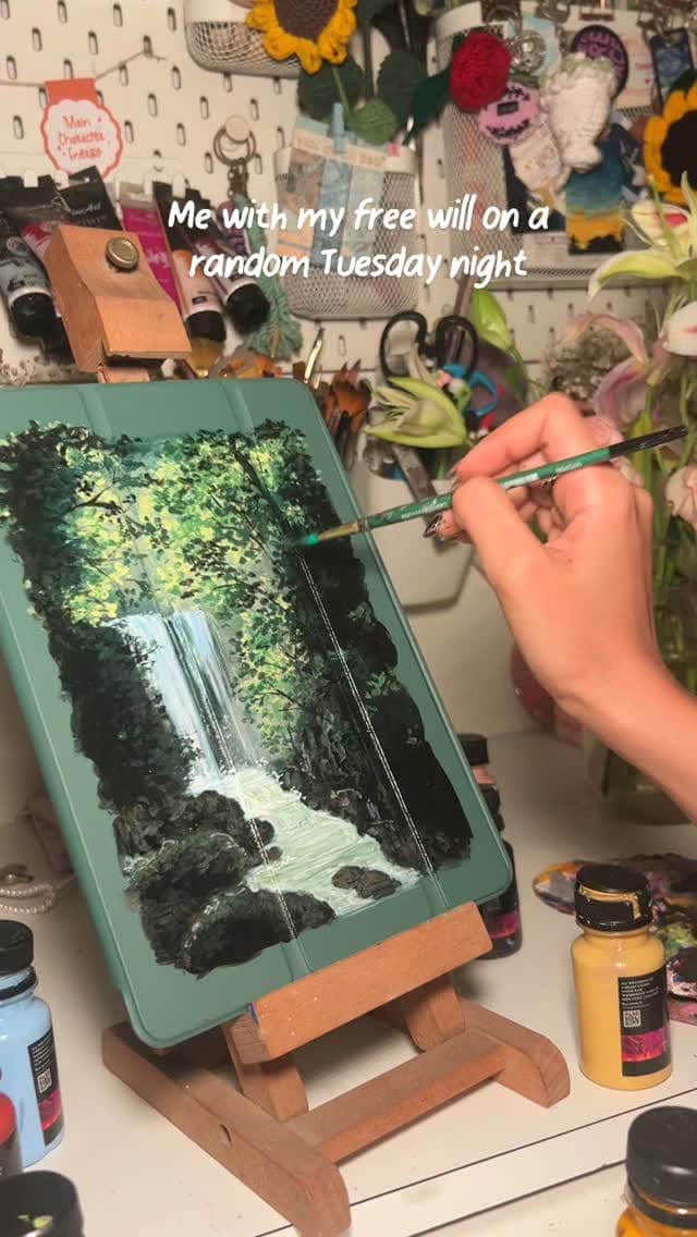 Post 3 by Hana ✨ on Instagram (video)