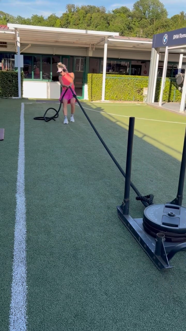 Post 6 by JillCooper Body Blogger on Instagram (video)
