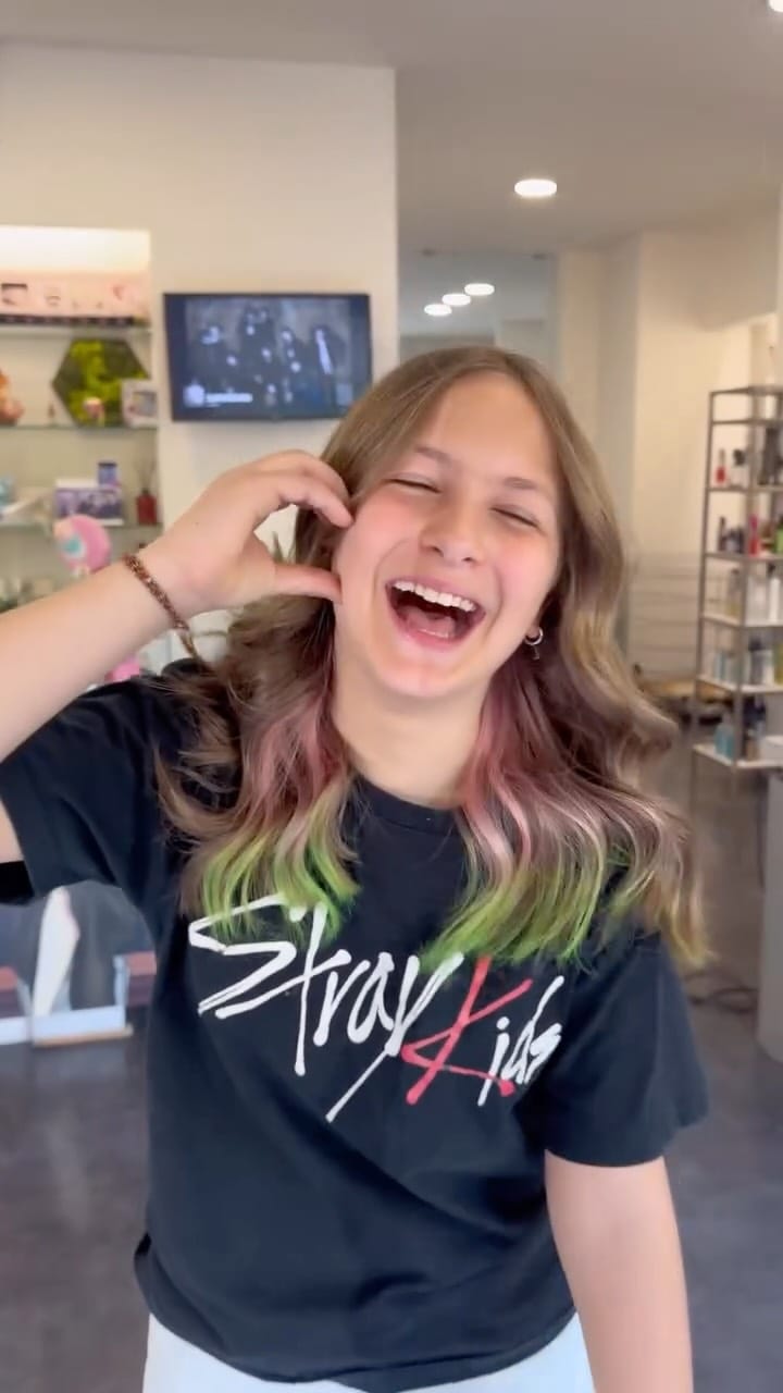 Post 4 by 𝑱𝒆𝒏𝒏𝒚 𝑭𝒓𝒂𝒕𝒊𝒏𝒊 _𝑲𝒐𝒏𝒐𝒉𝒂_ on Instagram (video)