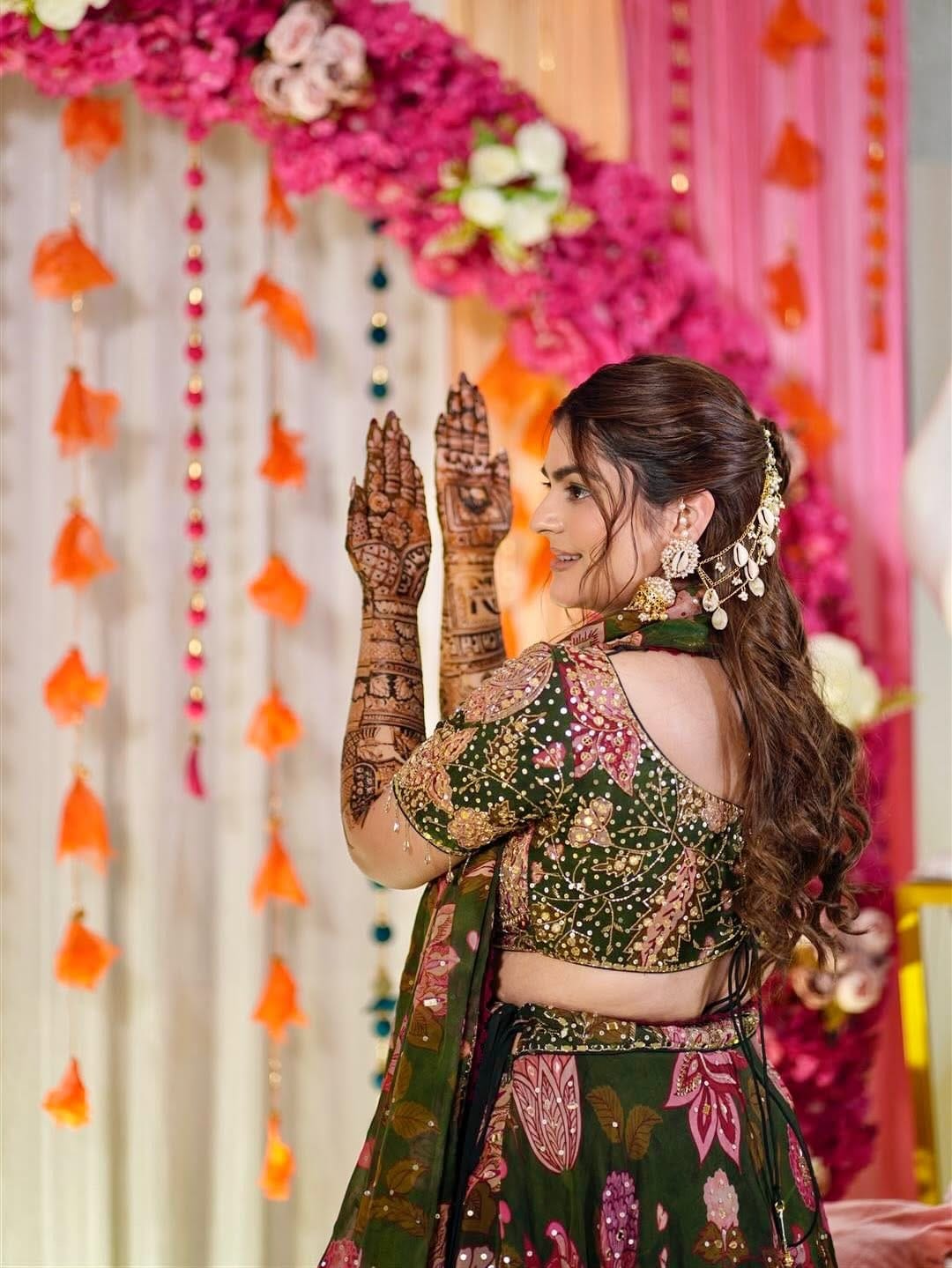 Post 2 by Royal Mehndi Arts™️ on Instagram (carousel)