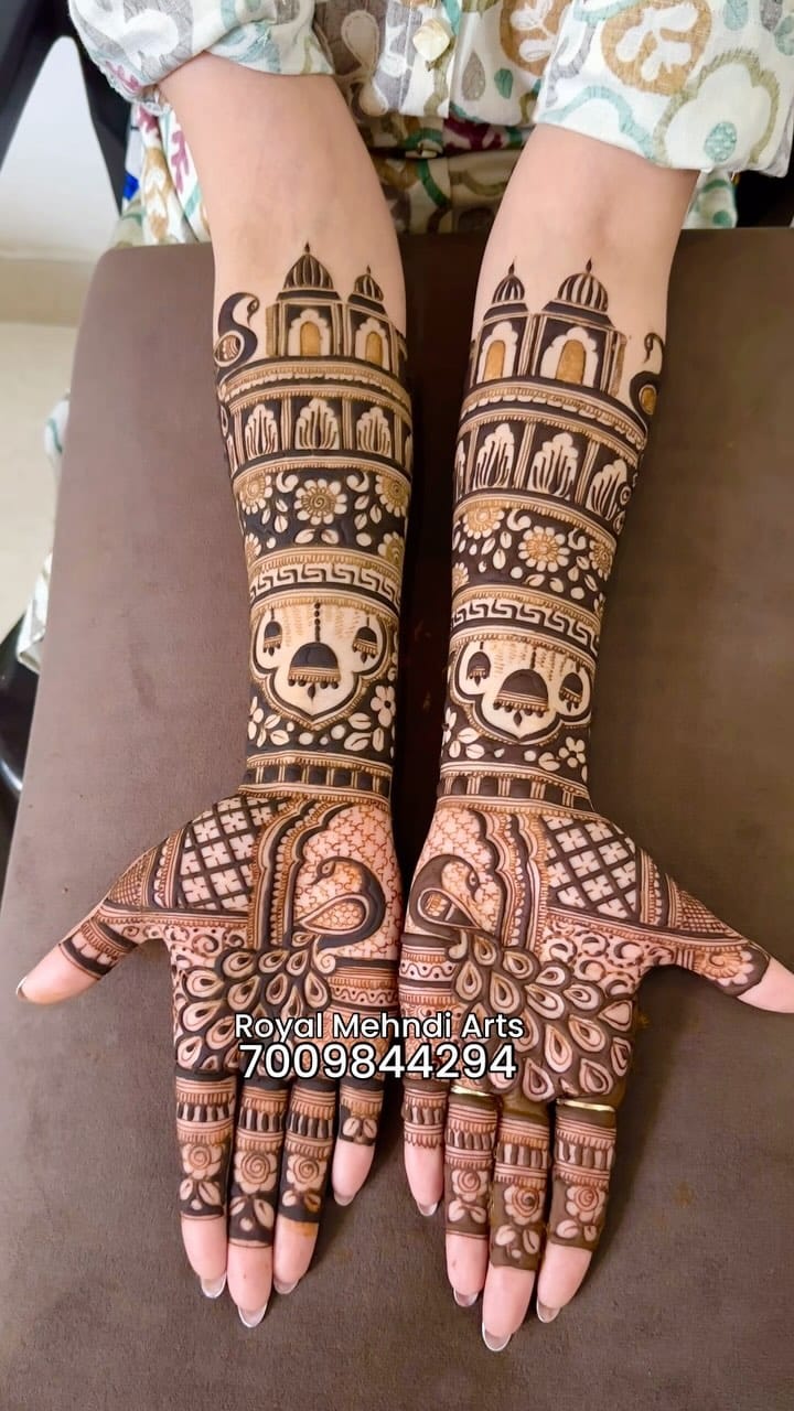 Post 9 by Royal Mehndi Arts™️ on Instagram (video)