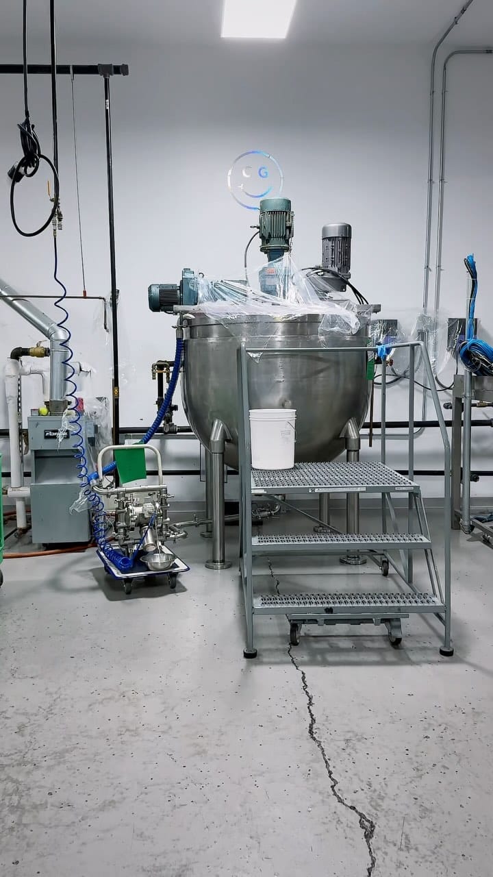 Post 6 by CG-Labs Cosmetic + Skincare Manufacturing on Instagram (video)