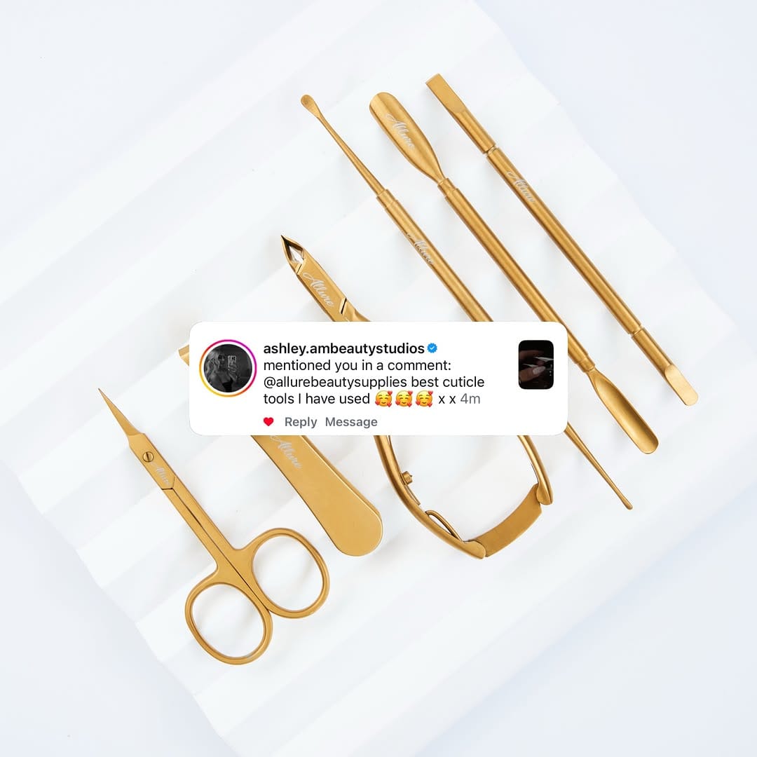 Post 4 by Ashley Munro | Nail Artist | Educator on Instagram (image)