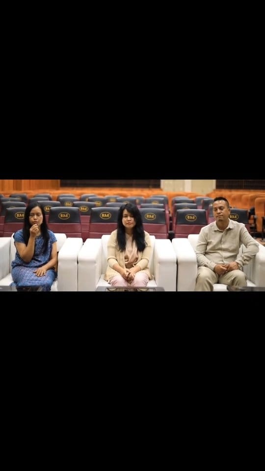 Post 8 by Sophi Emma on Instagram (video)