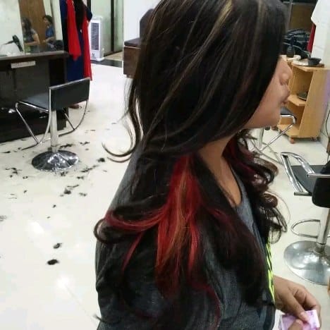 Post 6 by Heena Khan on Instagram (video)