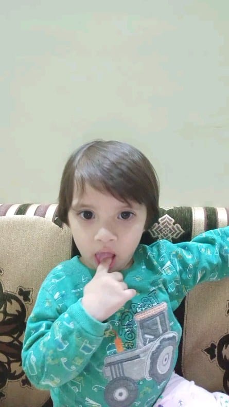 Post 8 by Heena Khan on Instagram (video)