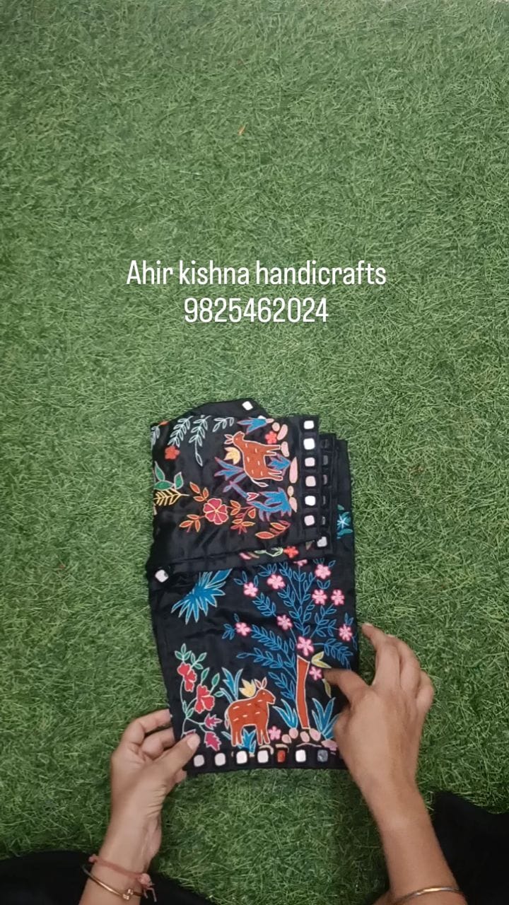 Post 10 by Ahir Kishna Handicrafts kutchhi blouse on Instagram (video)