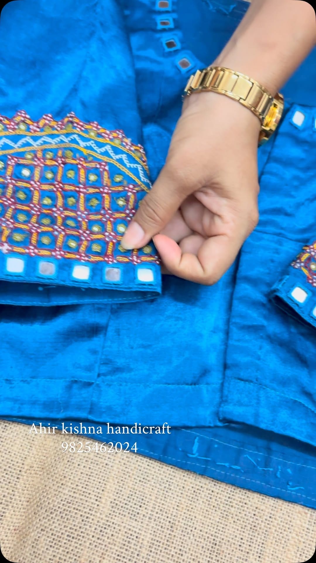 Post 7 by Ahir Kishna Handicrafts kutchhi blouse on Instagram (video)