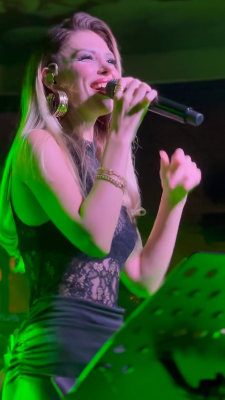 Post 5 by Buse Biçer on Instagram (video)