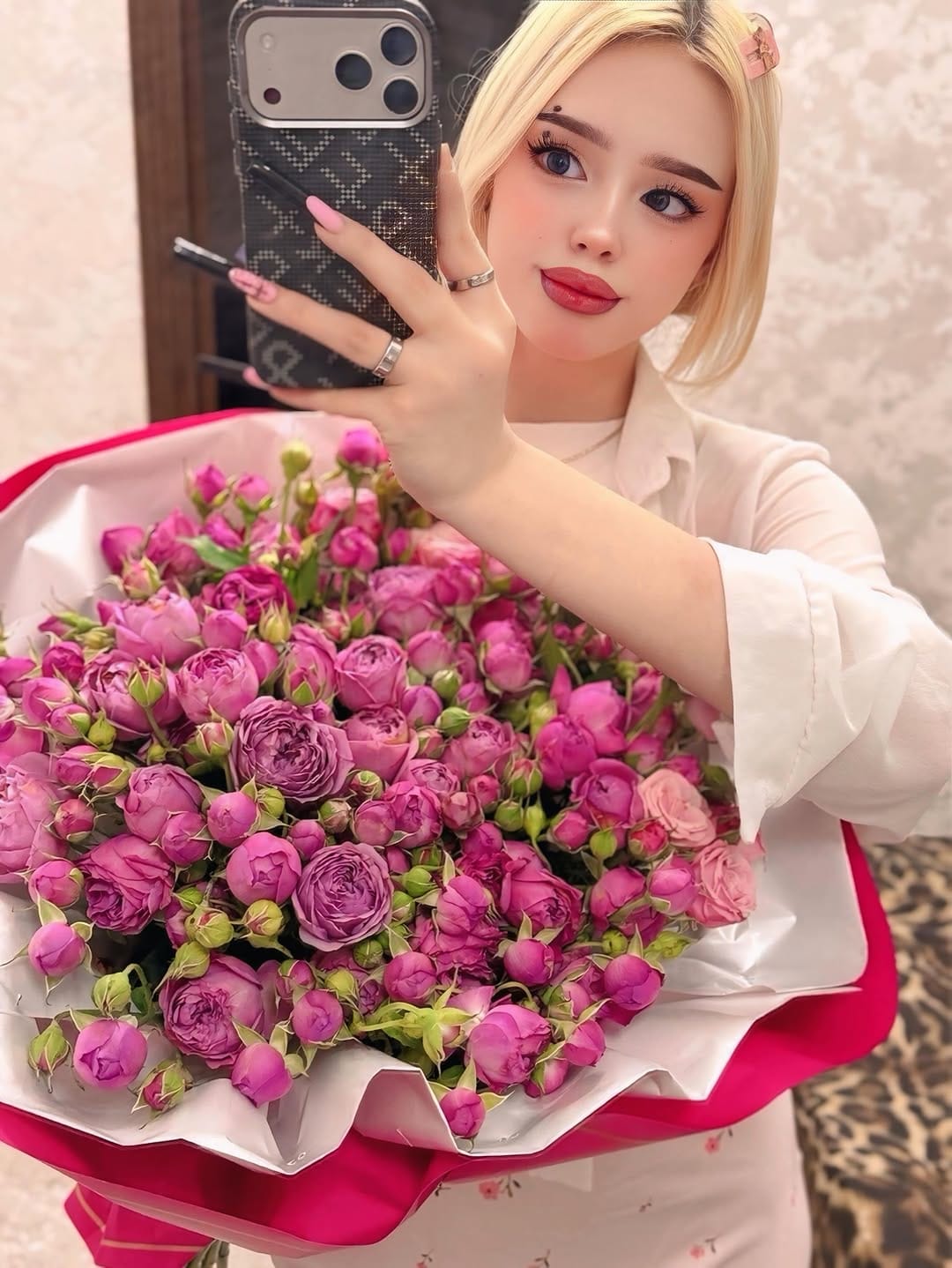 Post 7 by 𝓐𝔃𝔃𝓪𝓵𝓲𝔂𝓪𝓪  🎀 on Instagram (carousel)
