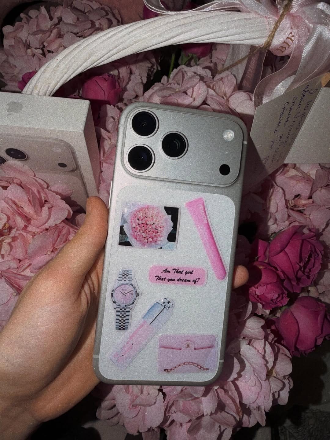 Post 10 by 𝓐𝔃𝔃𝓪𝓵𝓲𝔂𝓪𝓪  🎀 on Instagram (carousel)