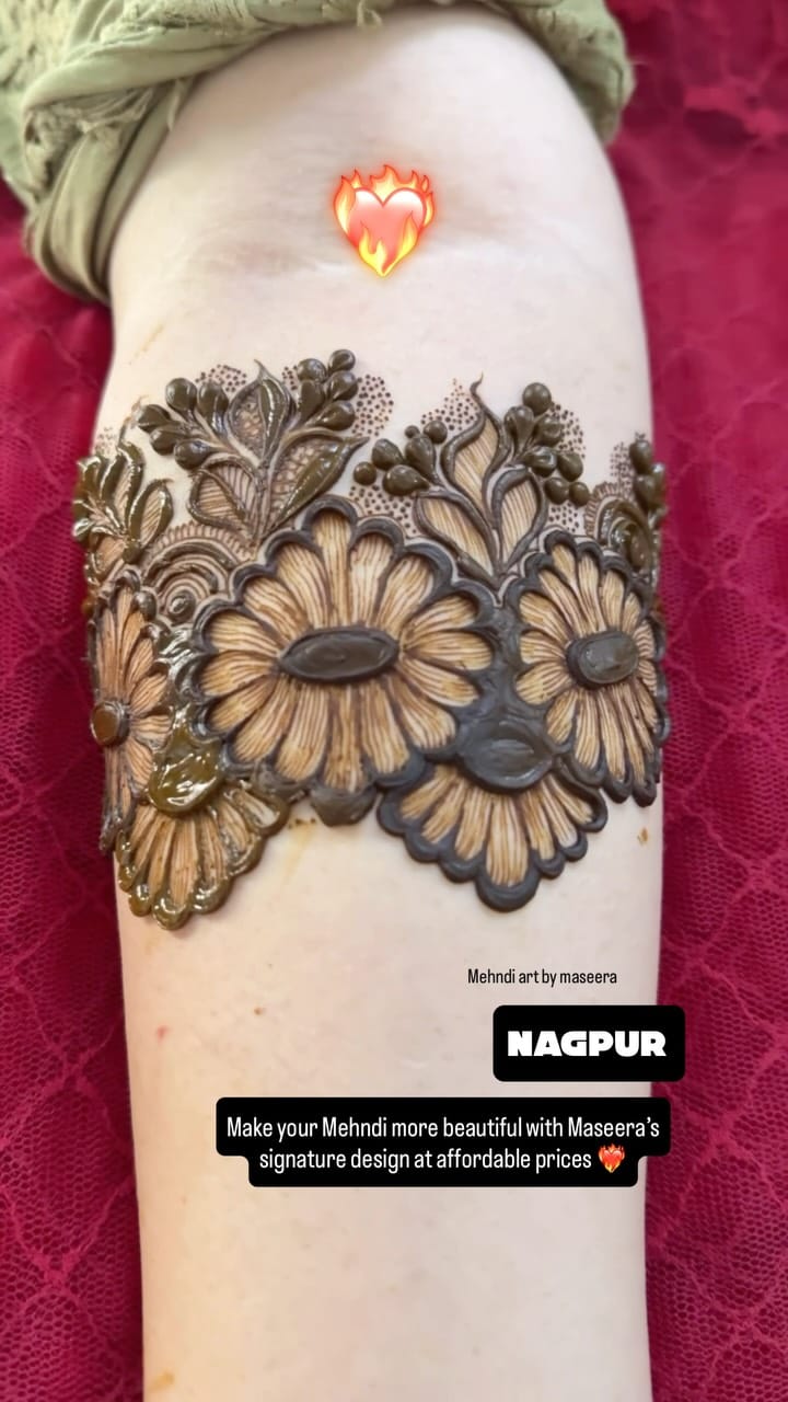 Post 7 by Mehndi Queen👑online/offline mhndi coach🌍all products available 📦 on Instagram (video)