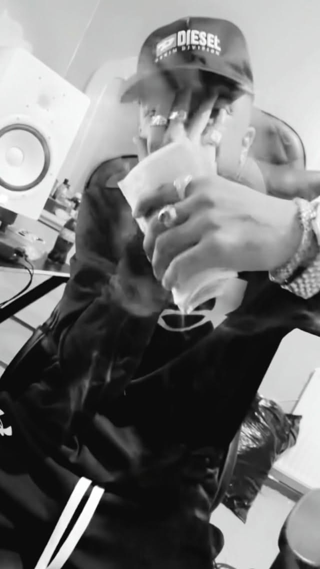 Post 4 by Rawz Ali on Instagram (video)