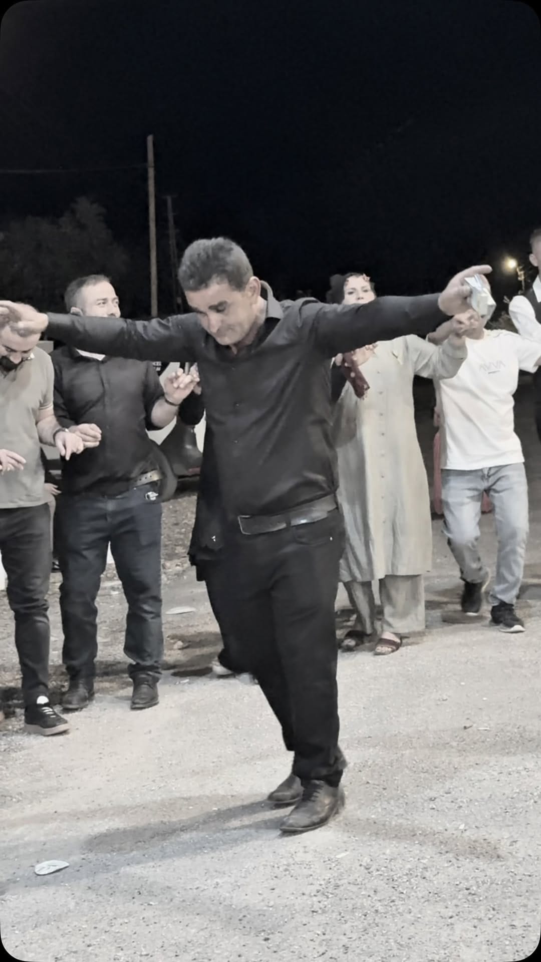 Post 3 by İzollu Memet on Instagram (video)