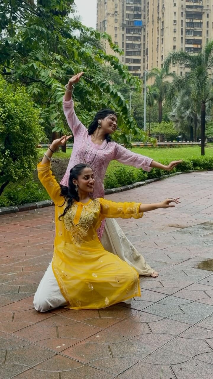 Post 4 by Shraddha Srivastava on Instagram (video)