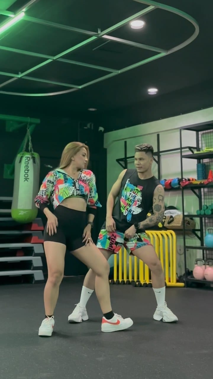 Post 10 by Rizka Spaer on Instagram (video)