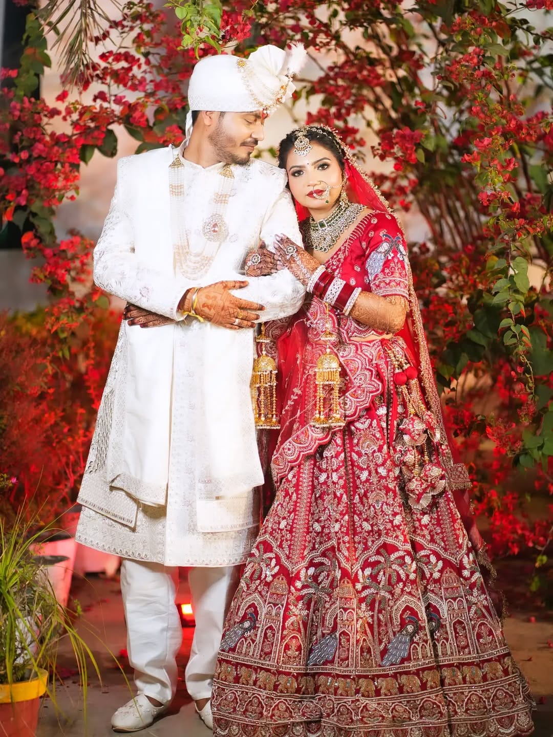 Post 5 by Ruby Sharma | Makeup Artsist | Delhi | Freelance on Instagram (carousel)