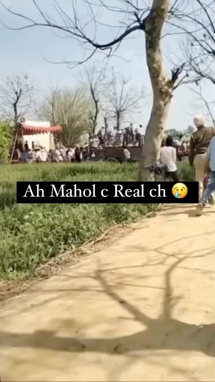 Post 10 by ਚਮਕੀਲਾ ਅਤੇ ਅਮਰਜੋਤ💙 on Instagram (video)