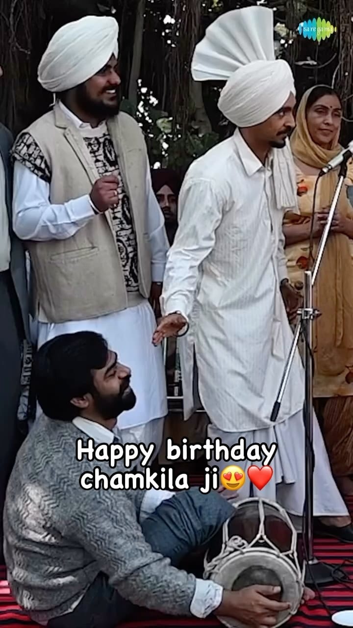 Post 6 by ਚਮਕੀਲਾ ਅਤੇ ਅਮਰਜੋਤ💙 on Instagram (video)