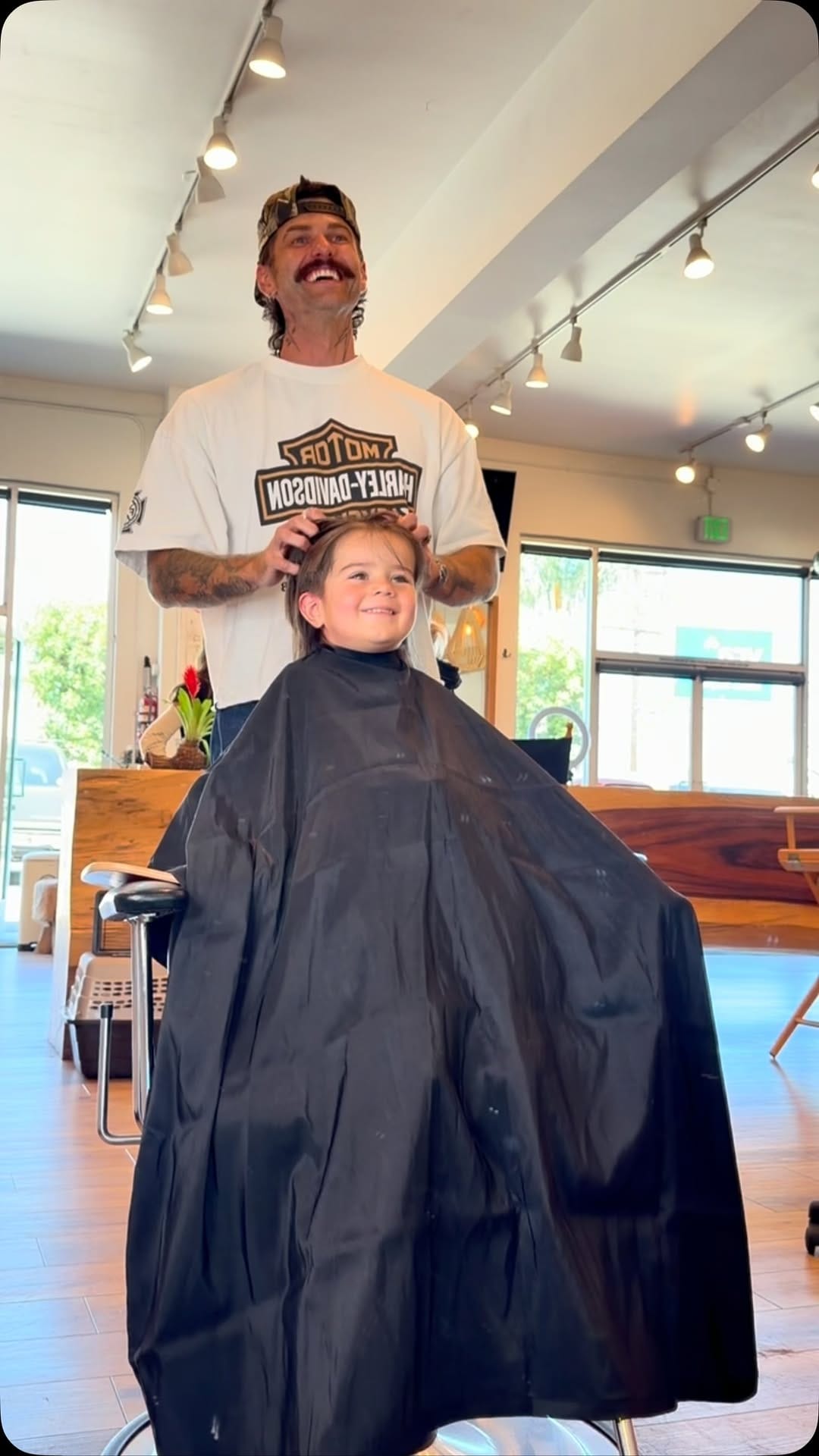 Post 4 by Sam Jobek on Instagram (video)