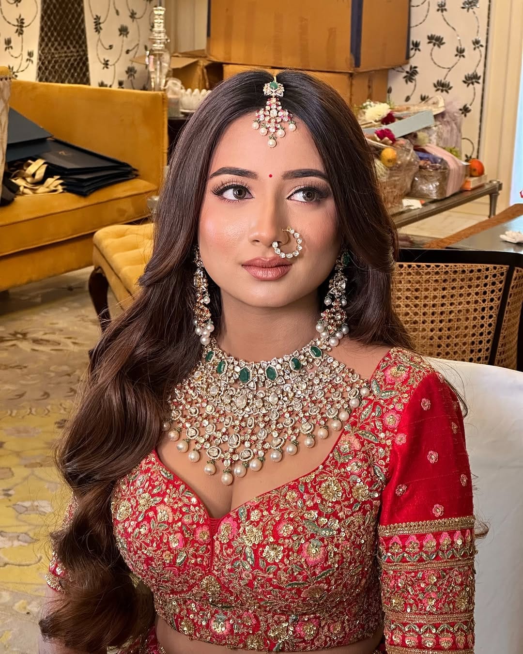Post 8 by Ridhi Verma | Makeup & Hair on Instagram (carousel)