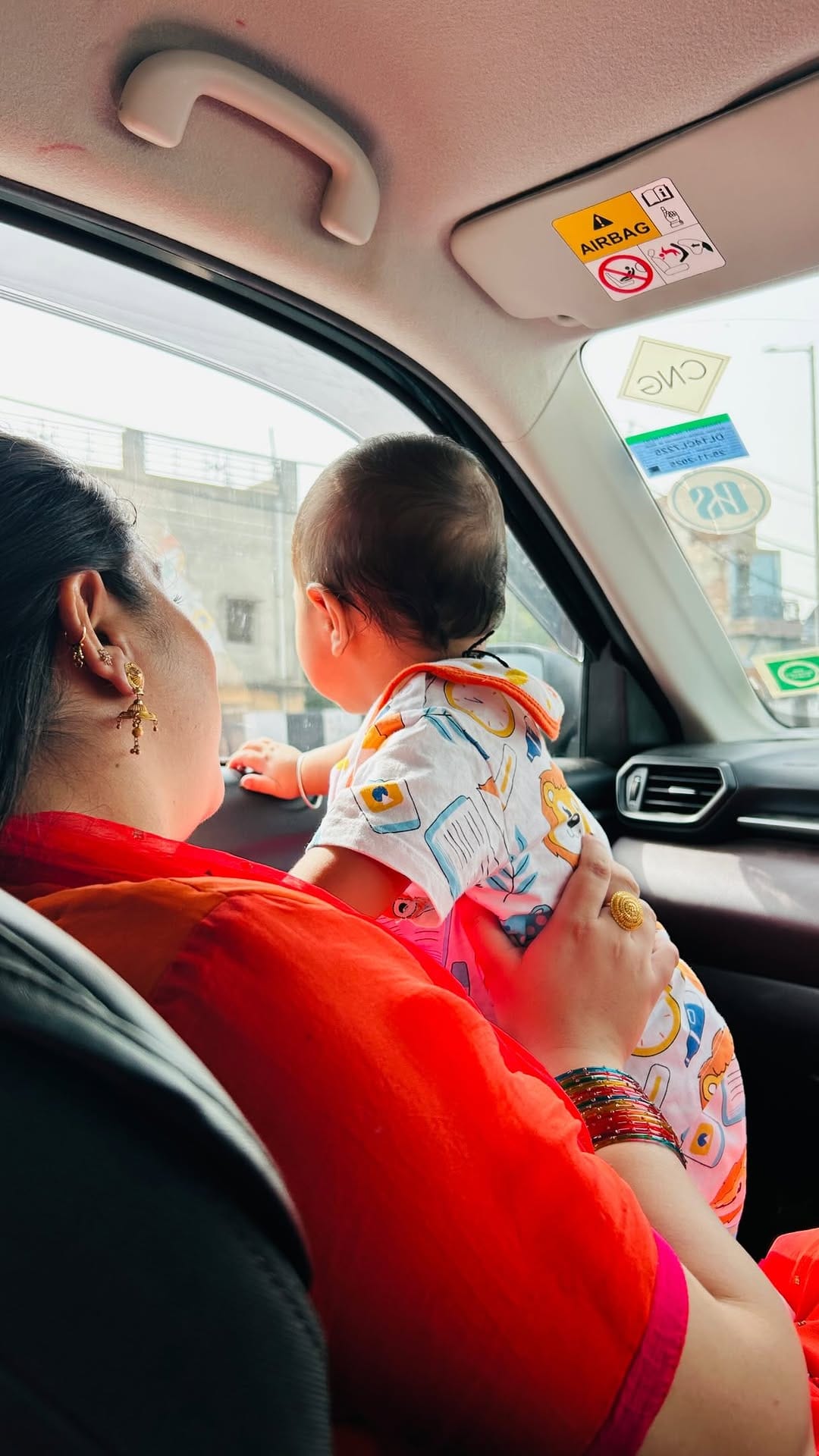 Post 2 by Peehu Choudhary on Instagram (video)
