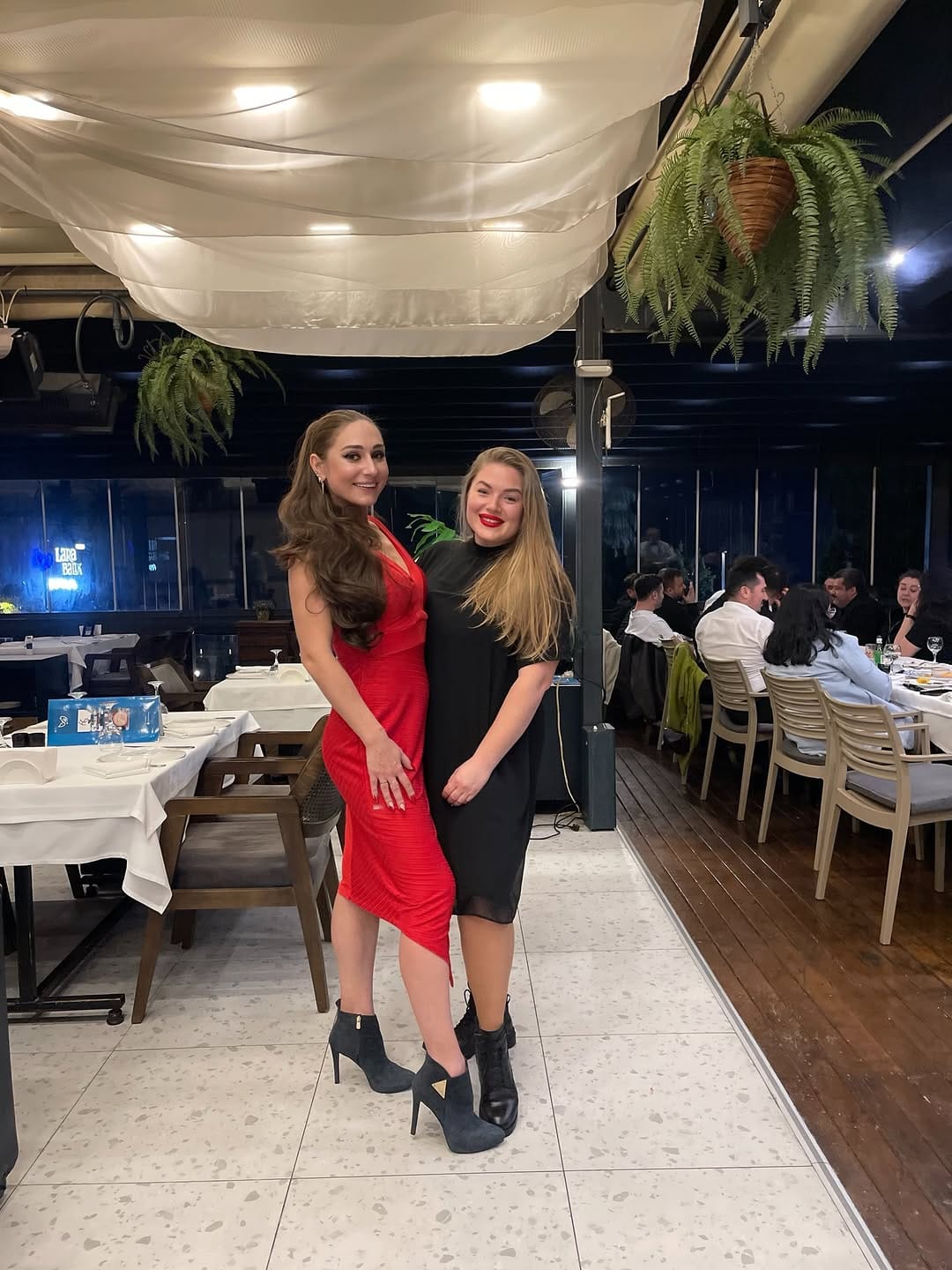 Post 2 by Anastasiia Kutsenko on Instagram (carousel)