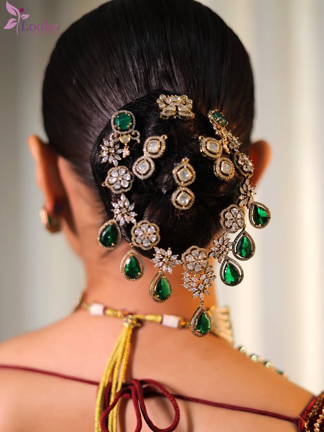 Post 2 by looks beauty salon on Instagram (image)