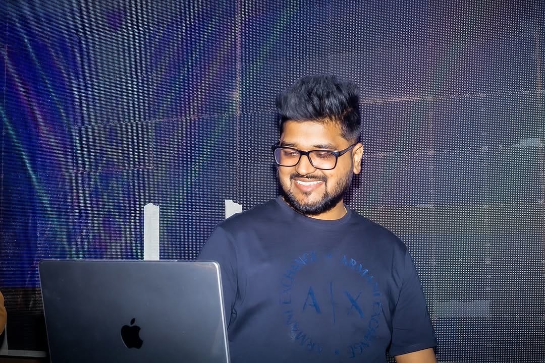 Post 8 by Aashwin Deorukhkar on Instagram (carousel)