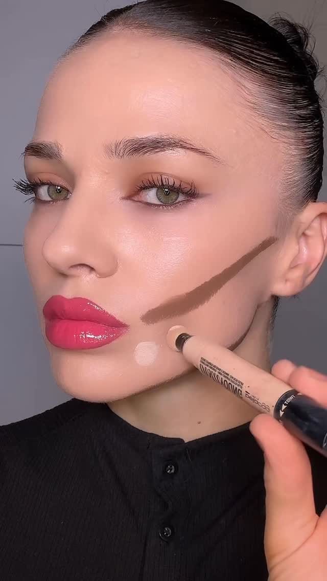 Post 5 by 🌹QUEEN OF CREATIONS👑 on Instagram (video)