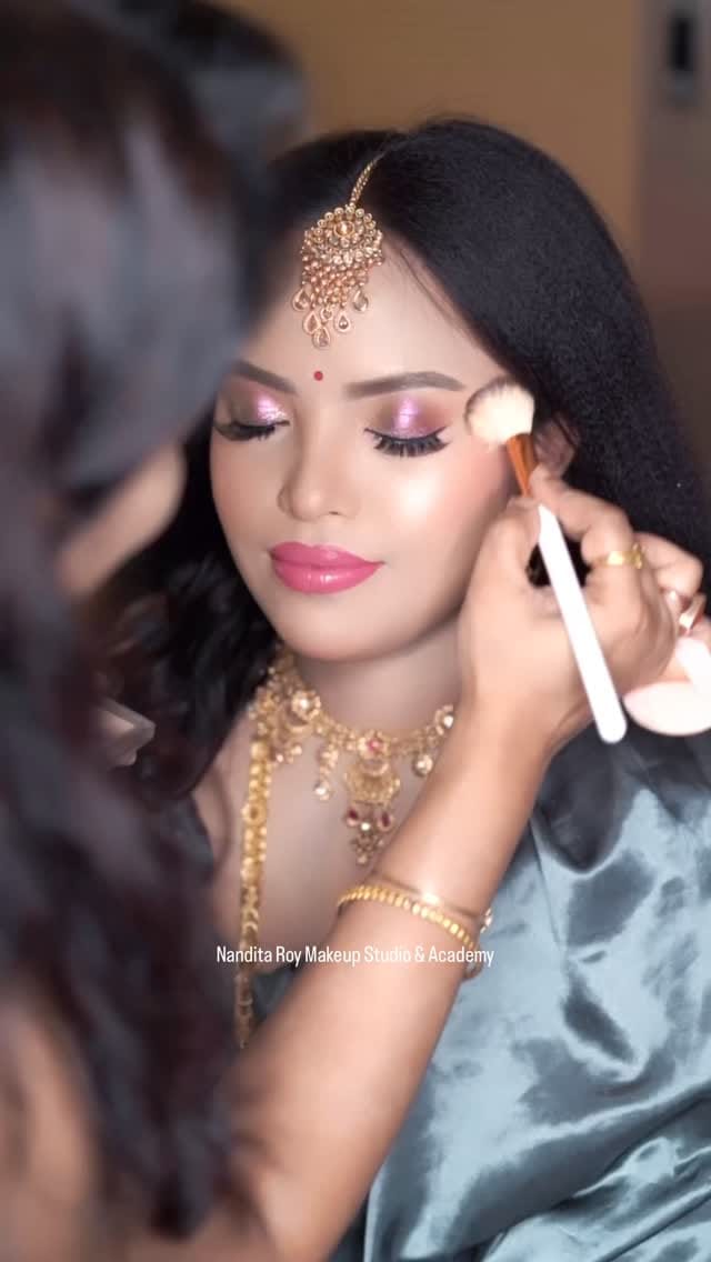 Post 3 by Nandita Roy Makeup Artist on Instagram (video)