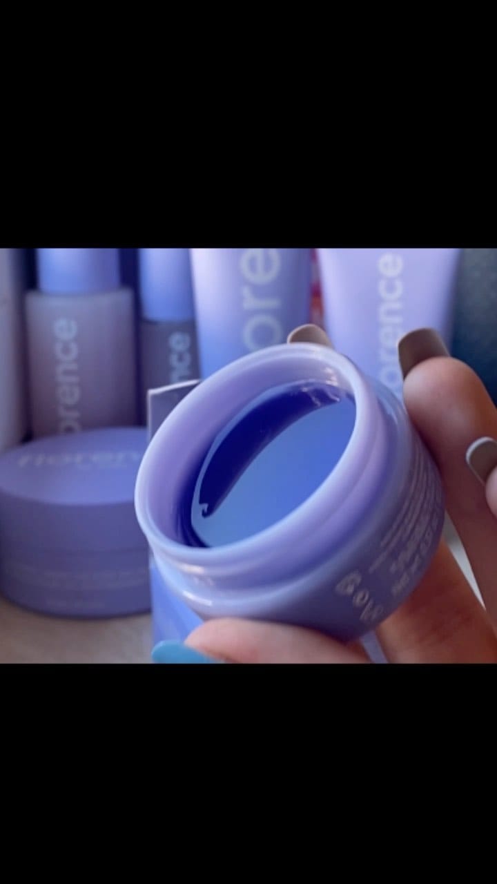 Post 10 by Brandy Beauté on Instagram (video)