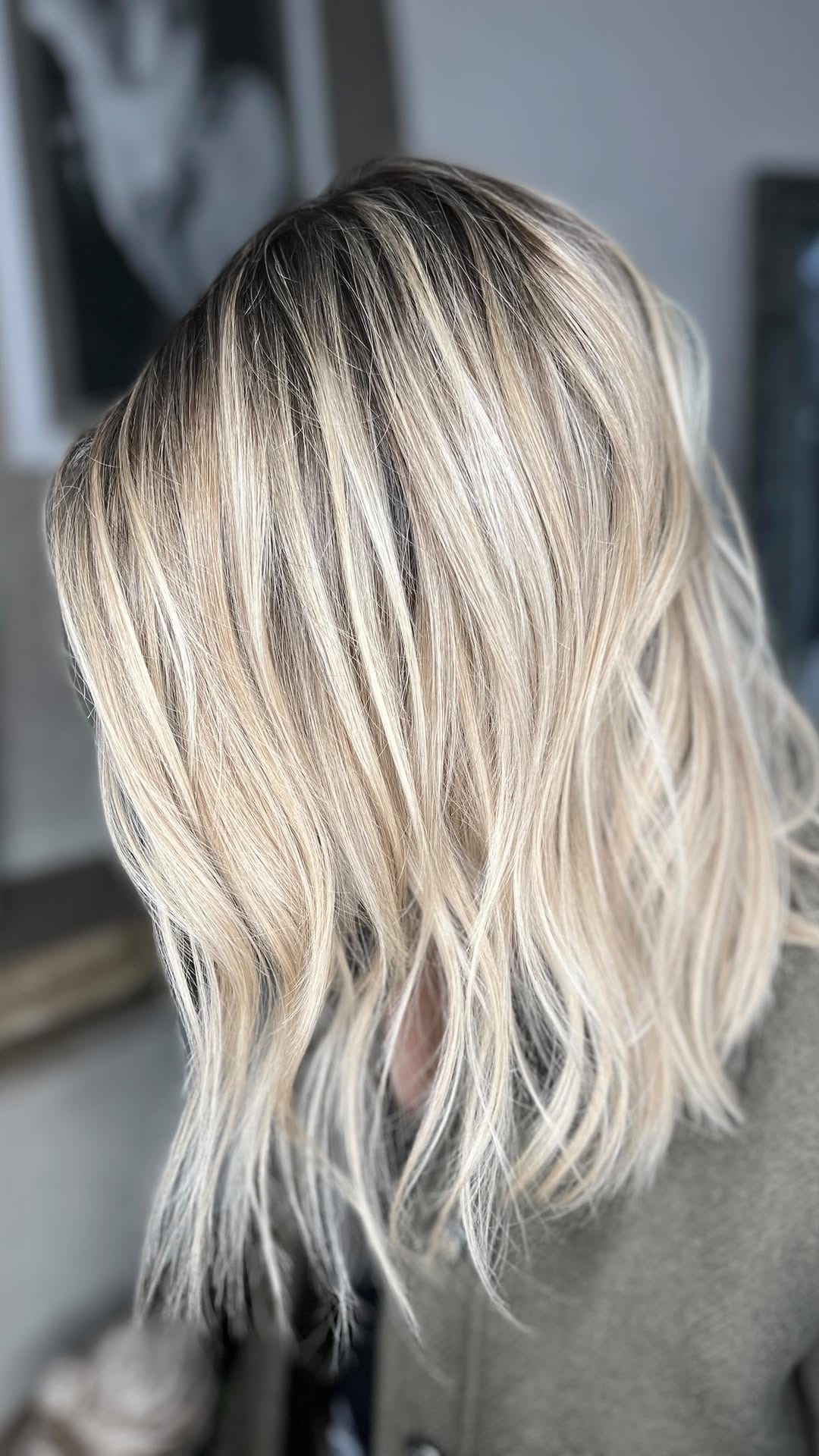 Post 7 by COLORISTA | PELUQUERÍA | BABYLIGHTS | BALAYAGE on Instagram (video)