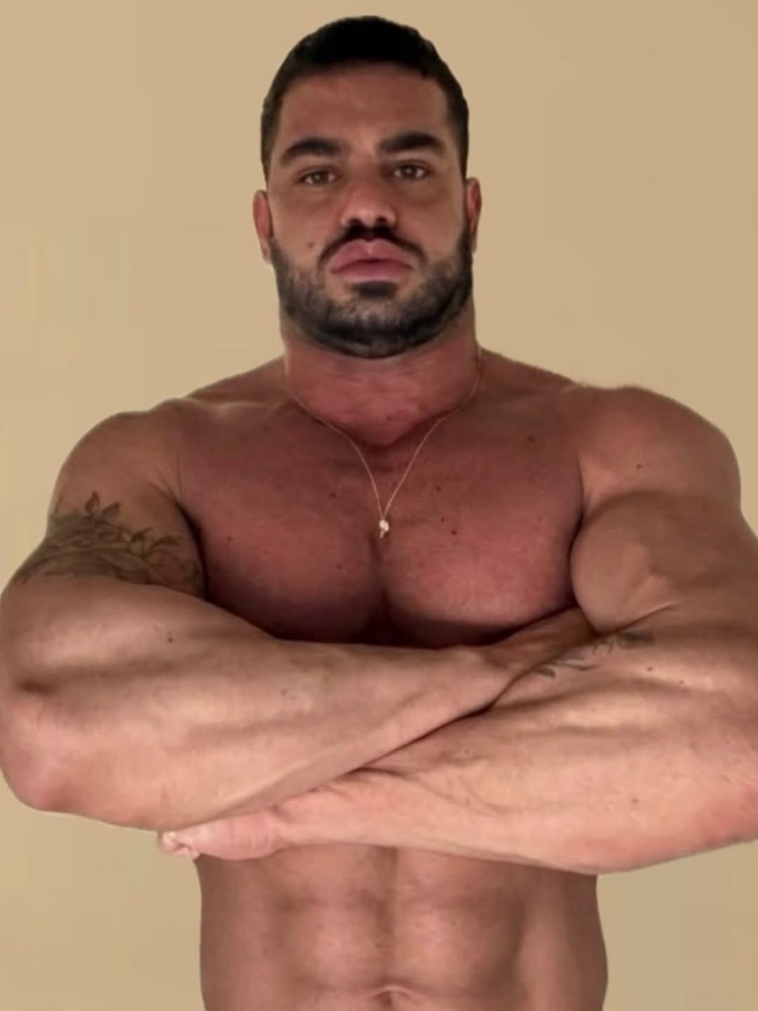 Post 3 by Antonio Fil on Instagram (image)