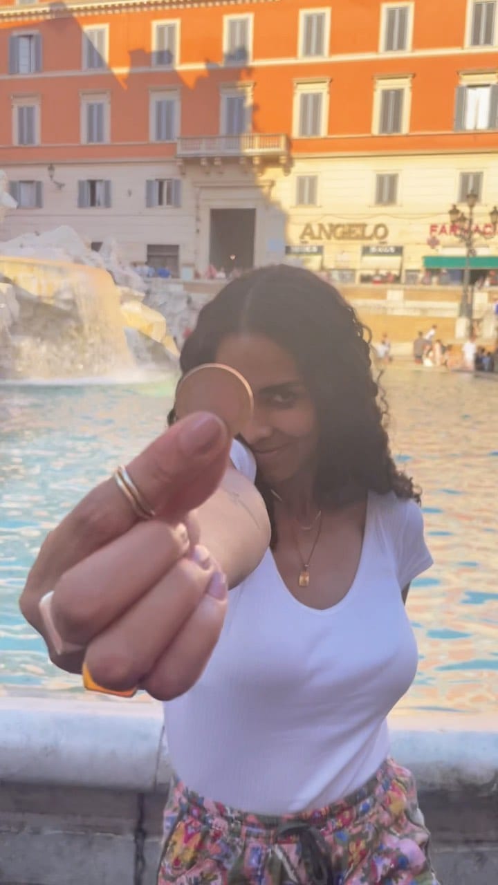 Post 10 by Pao Ramos on Instagram (video)