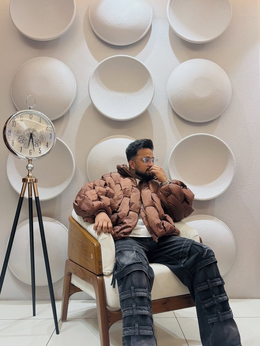Post 9 by @aarshmusicc on Instagram (carousel)