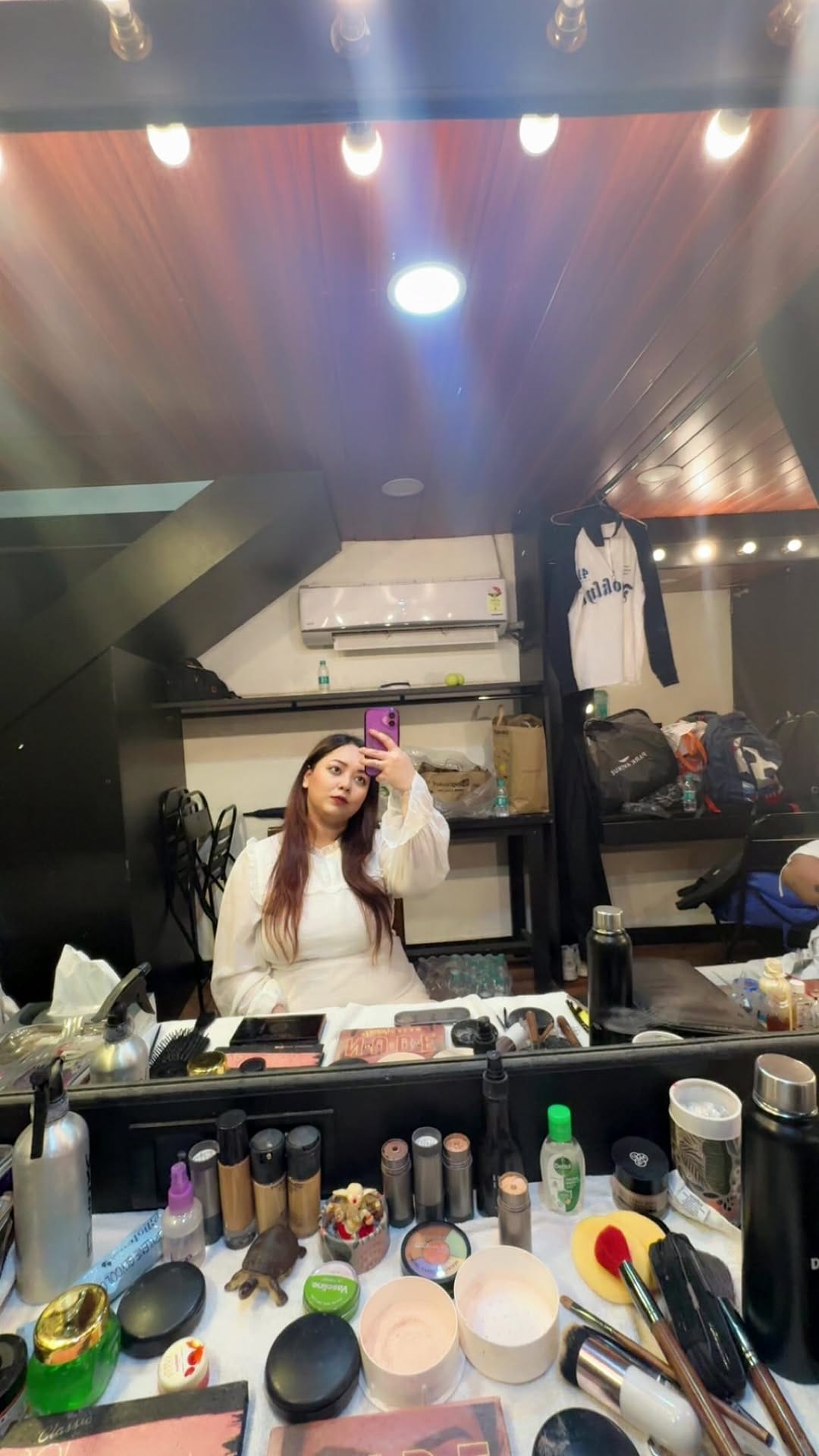 Post 5 by Shruti Mishra🌻🧿 on Instagram (video)