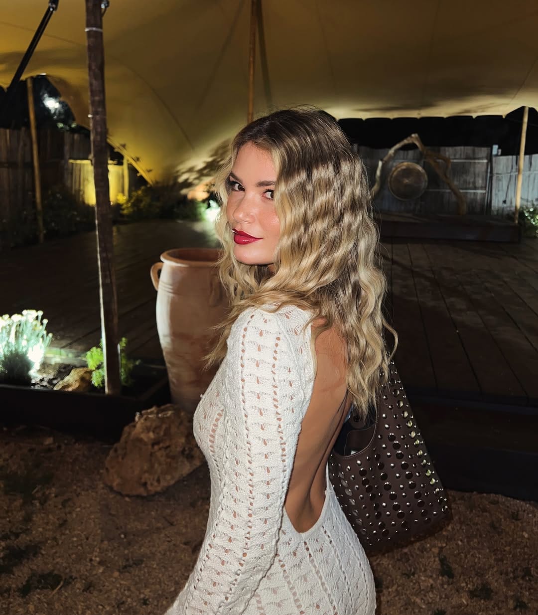 Post 4 by CINZIA RESSA 💄💋💅🏻 on Instagram (carousel)