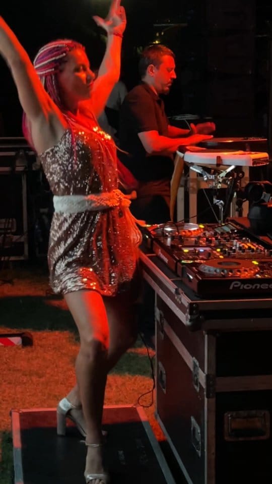 Post 8 by DJ CRAZY ANGEL on Instagram (video)