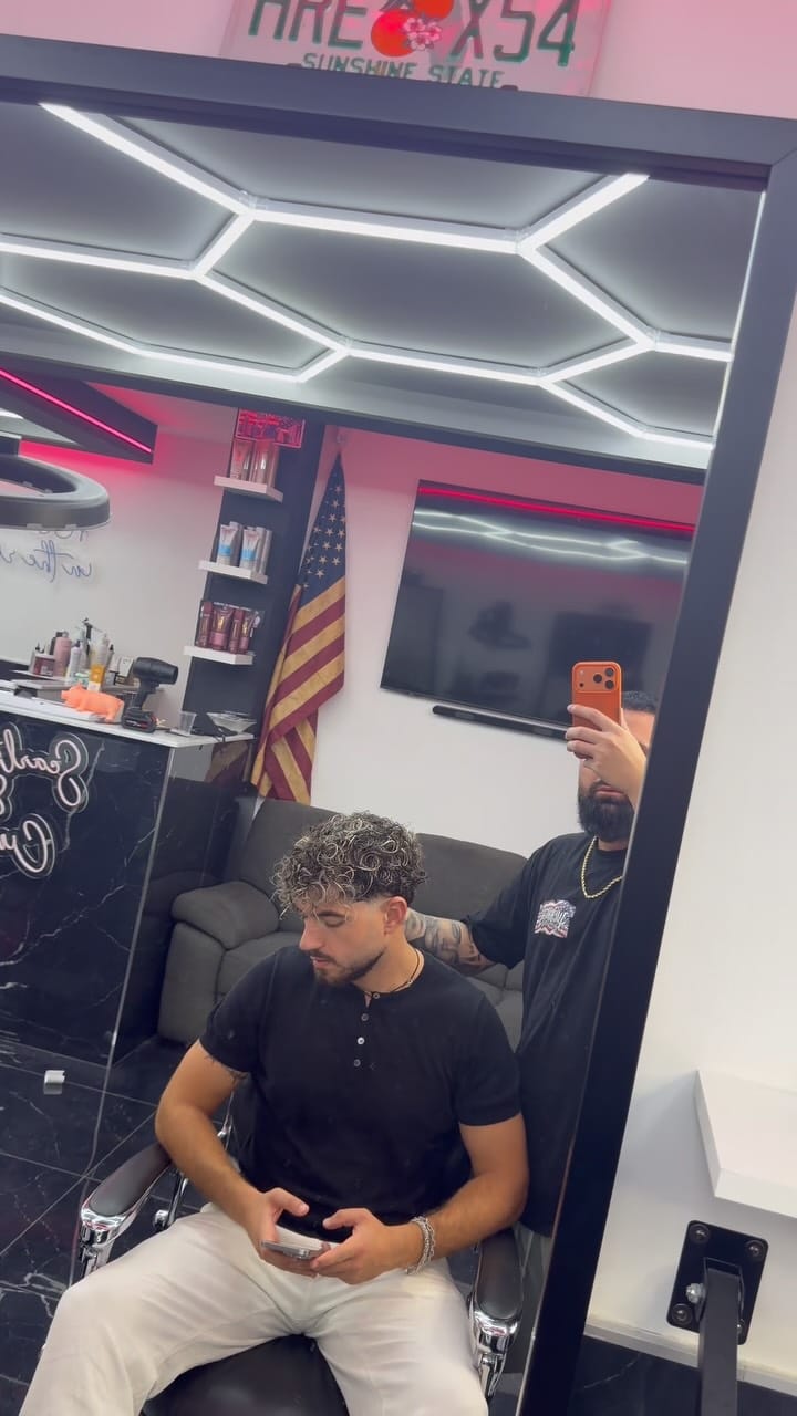 Post 1 by Angelo Barber Scarlatella on Instagram (video)