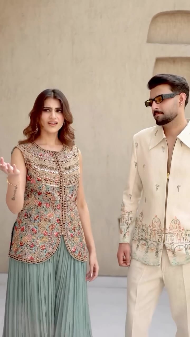 Post 3 by Vanshika pasricha on Instagram (video)