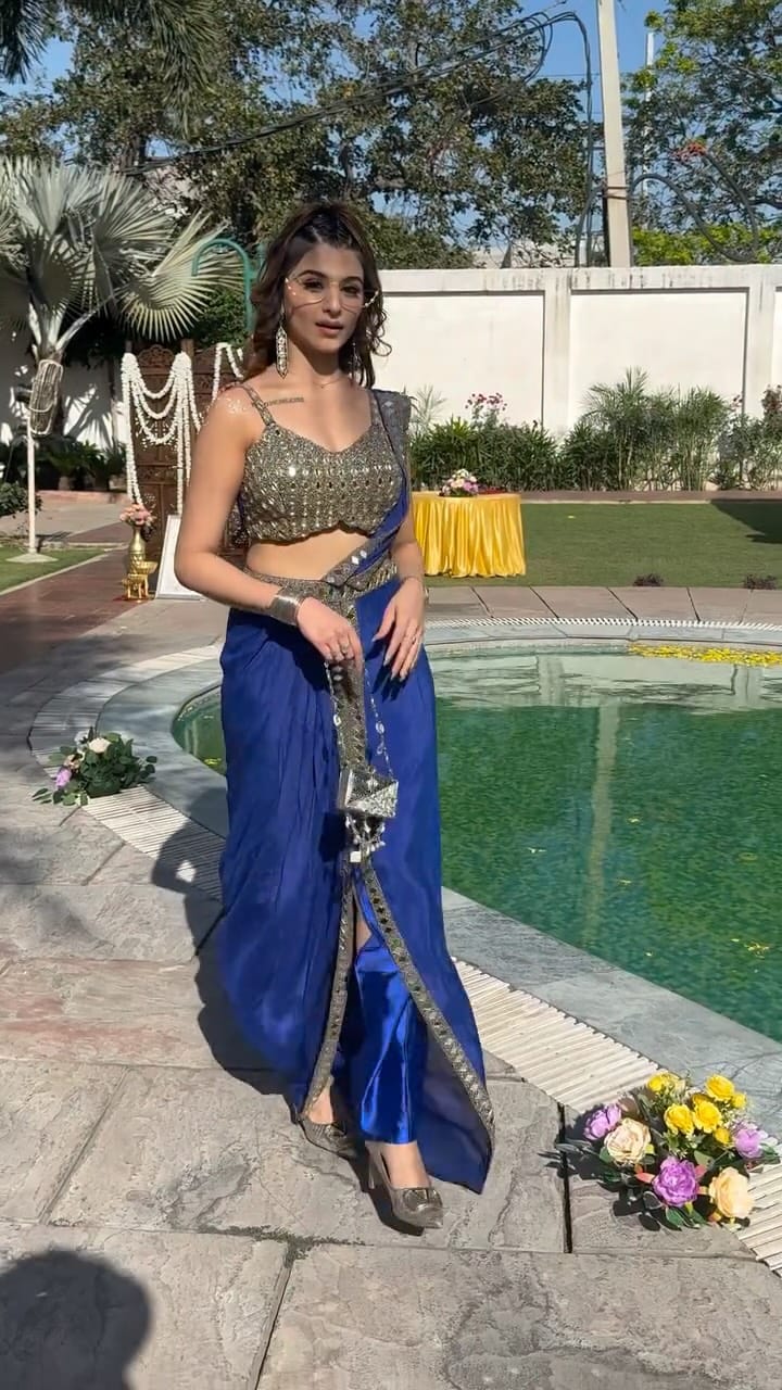 Post 8 by Vanshika pasricha on Instagram (video)