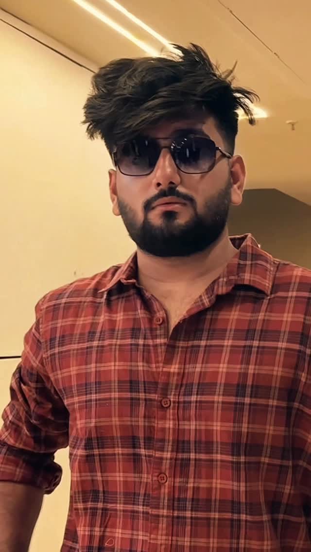 Post 7 by 𝐘𝐔𝐕𝐑𝐀𝐉⚡️ on Instagram (video)