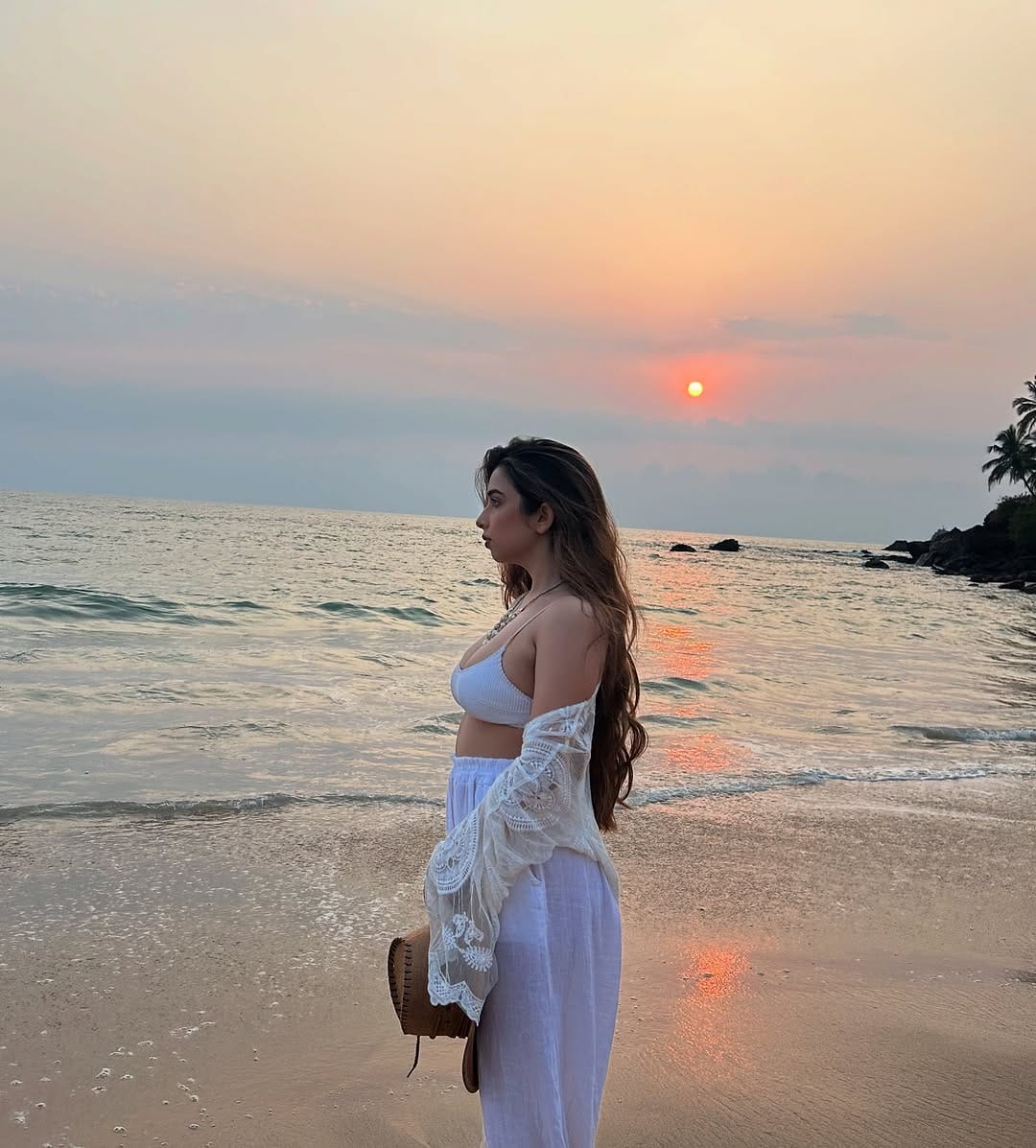 Post 8 by Lavina Ramchandani on Instagram (carousel)