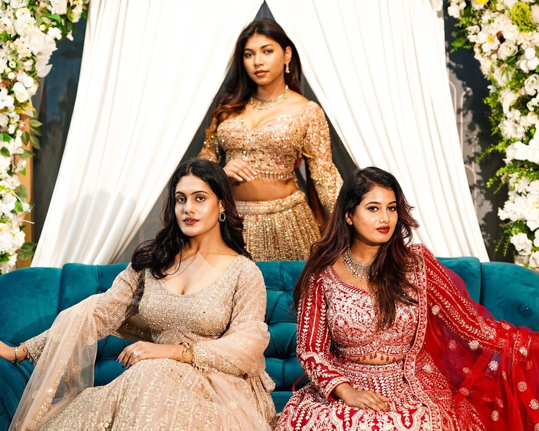 Post 8 by Athulya iyer🧿 on Instagram (carousel)