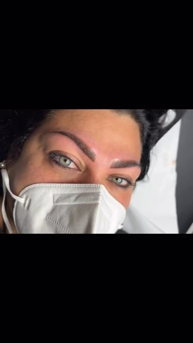 Post 5 by Patrizia Giovinazzo ⭐️Master PMU⭐️ on Instagram (video)