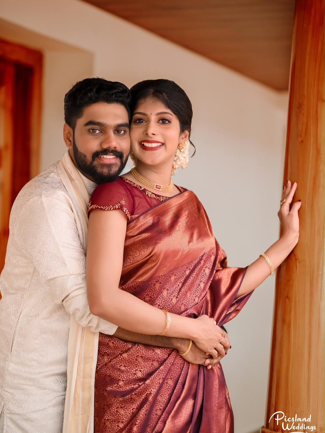 Post 7 by HMJ MAKEUP STUDIO BY TREESA | Kerala Makeup Artist on Instagram (carousel)