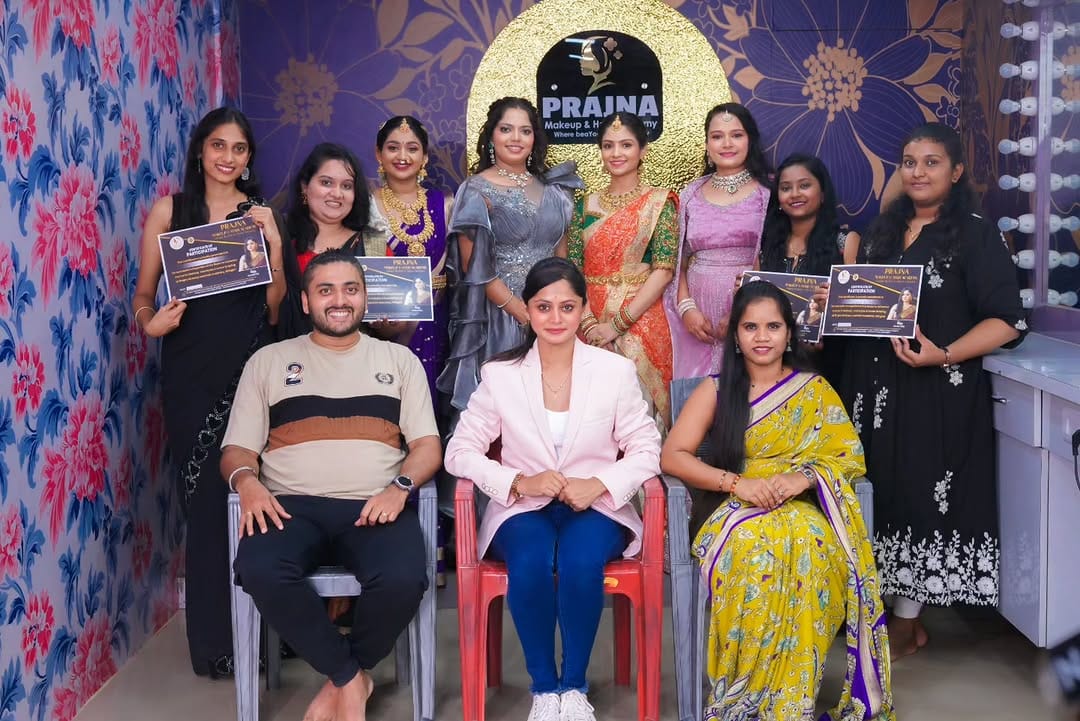 Post 1 by ಪ್ರಜ್ಞಾ ಭಟ್ on Instagram (carousel)
